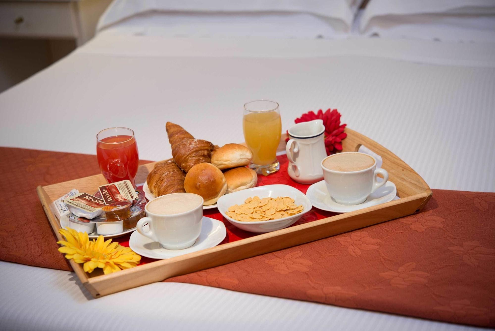 Bed and Breakfast Residenza Domiziano Рим Экстерьер фото