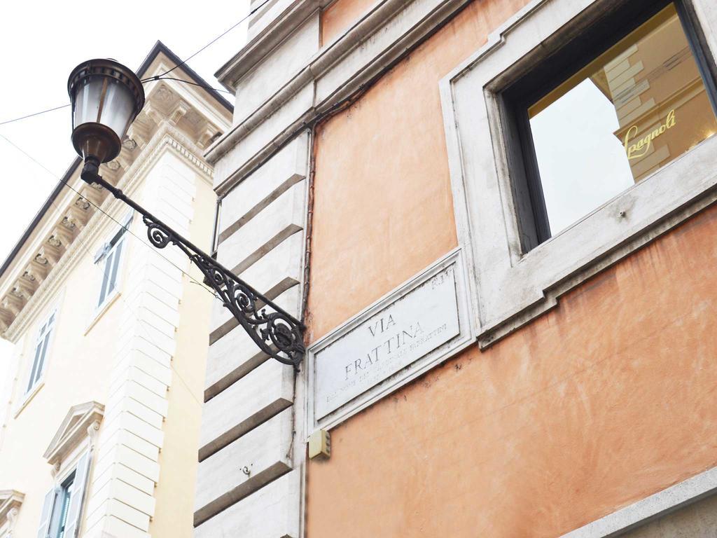 Bed and Breakfast Residenza Domiziano Рим Экстерьер фото
